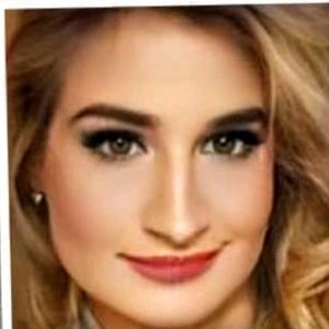 Meet your Posher, Misty